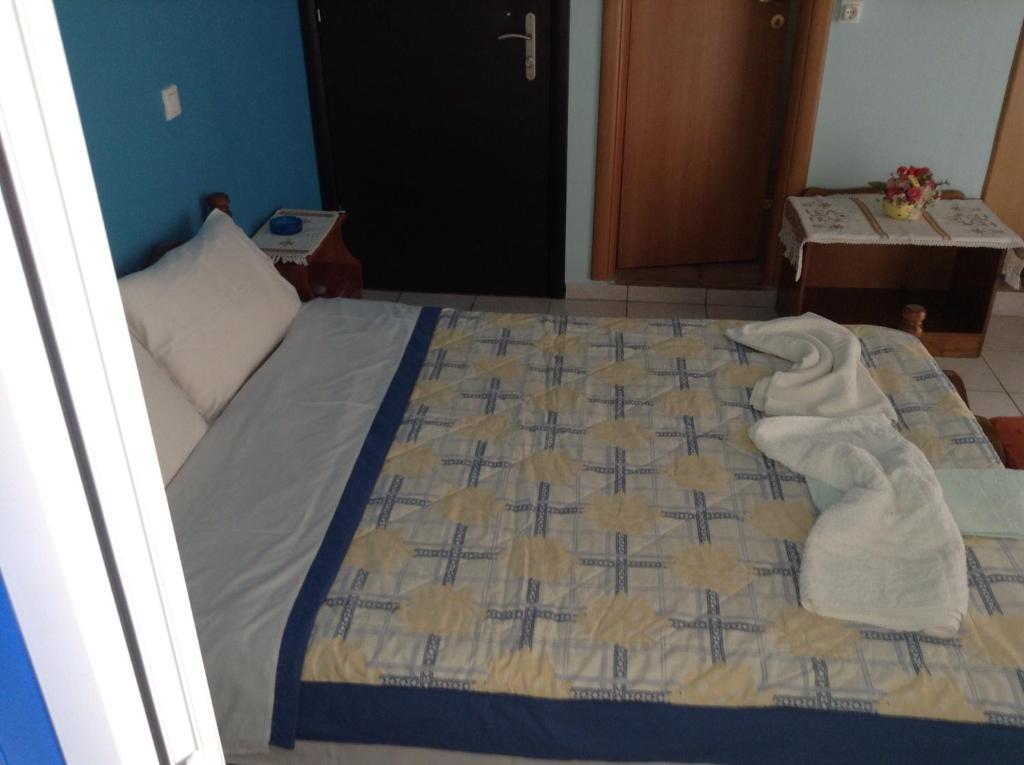 Kostas Rooms ヴォトシ 部屋 写真